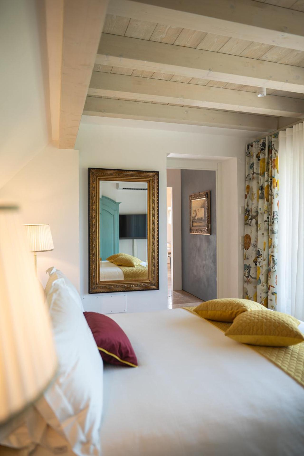 Tenuta Duchi Corbanus Corbanese Экстерьер фото